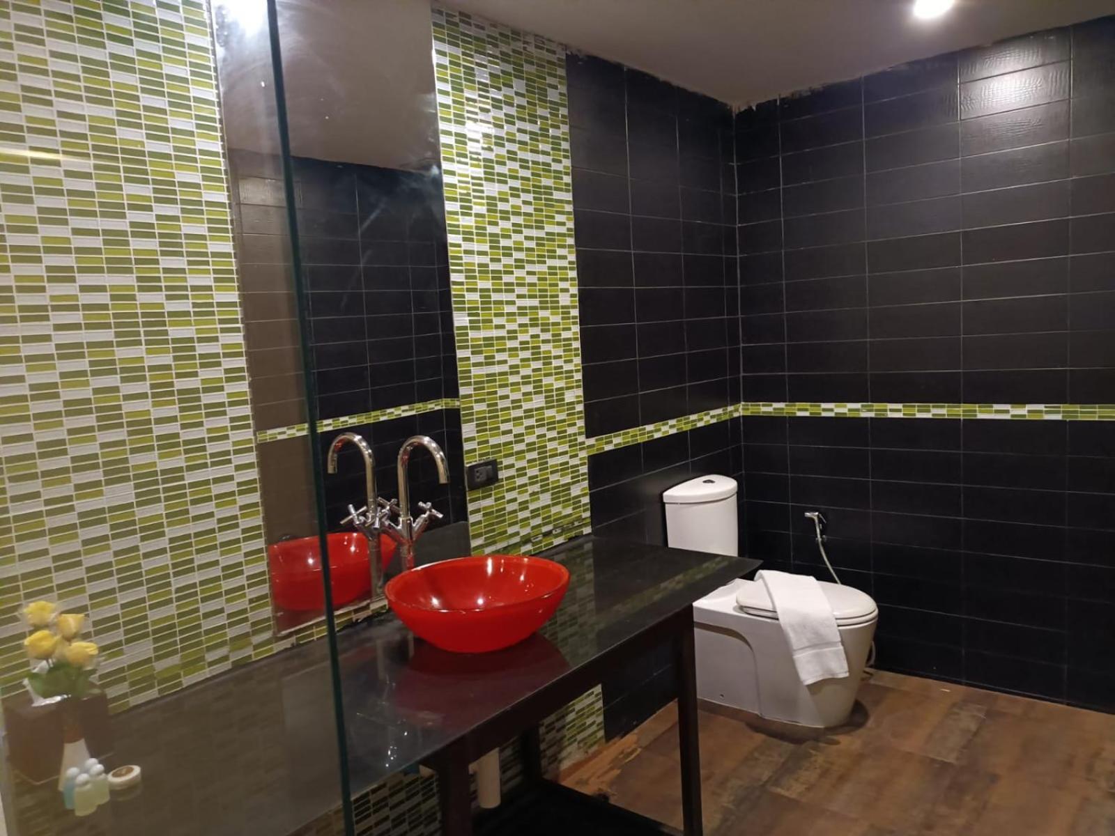 Aura Inn Rooms Pattaya Eksteriør bilde